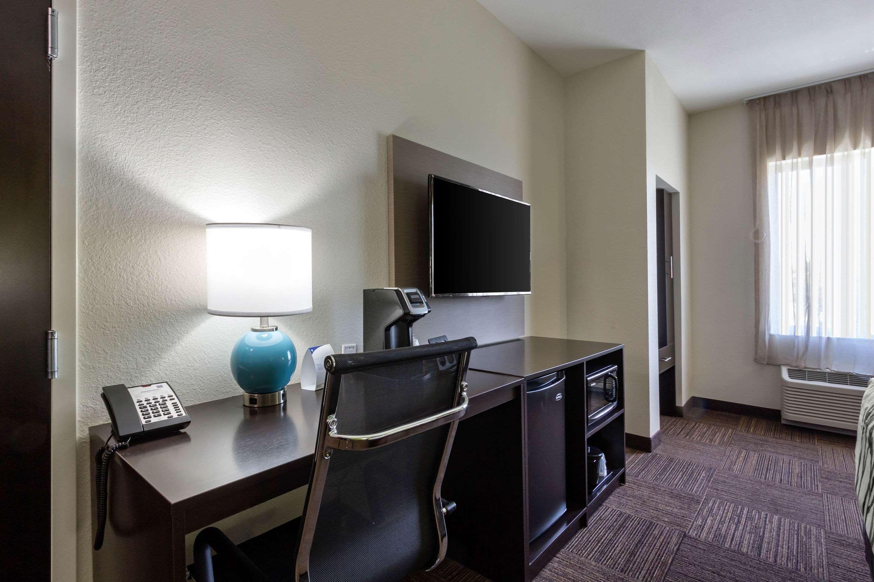 Sleep Inn & Suites Tampa South Bagian luar foto