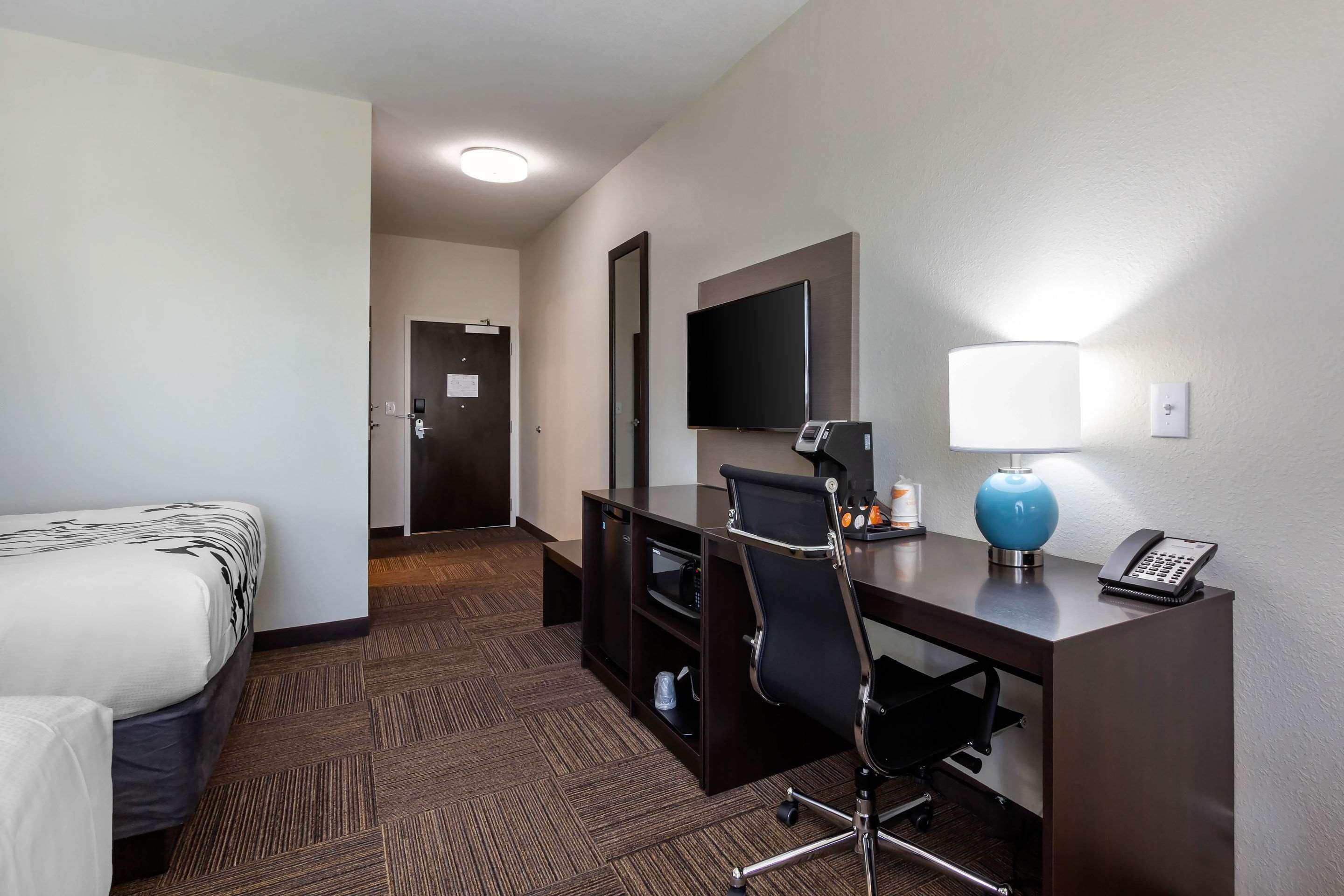 Sleep Inn & Suites Tampa South Bagian luar foto